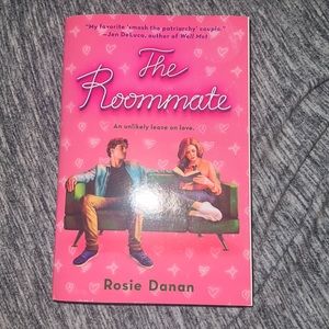 Rosie Danan The Roomate Book